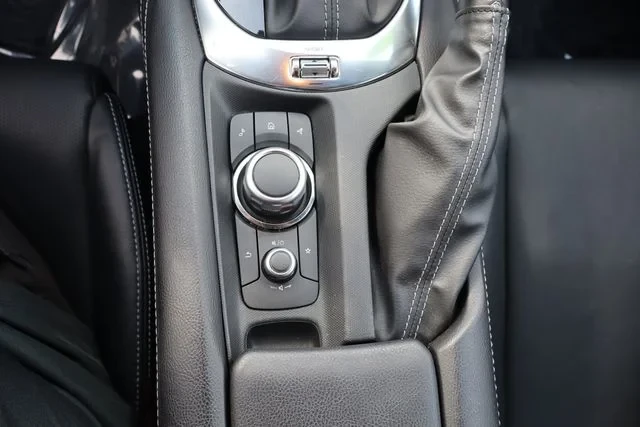 2025 Mazda ND MX-5 Miata - Image 25 of 31