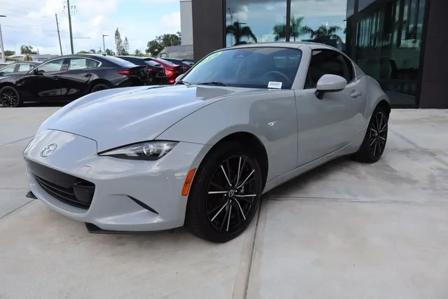 2025 Mazda ND MX-5 Miata - Image 8 of 31