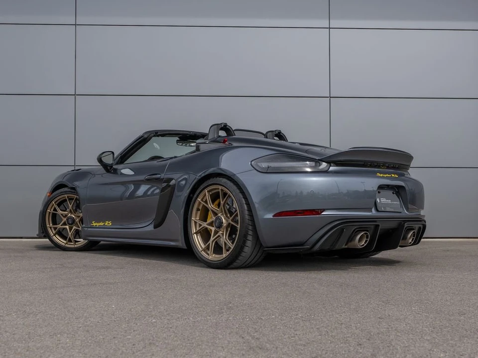 2025 Porsche 718 Boxster Spyder RS - Image 11 of 31