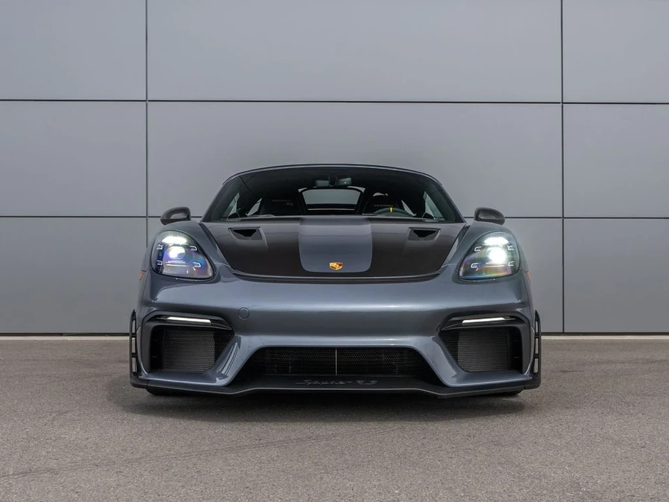 2025 Porsche 718 Boxster Spyder RS - Image 4 of 31