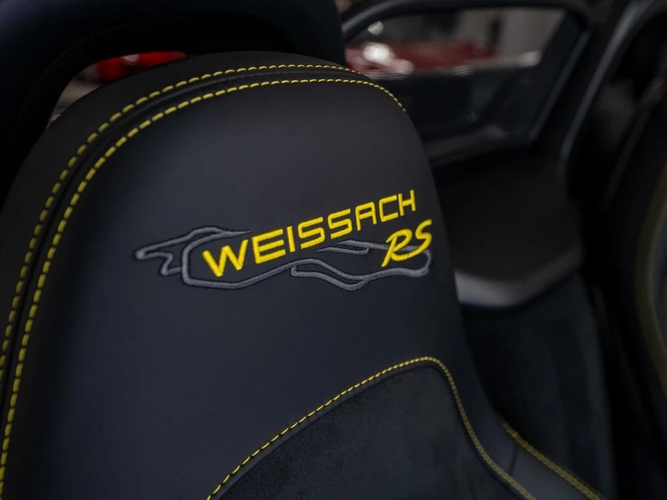 2025 Porsche 718 Boxster Spyder RS - Image 19 of 31
