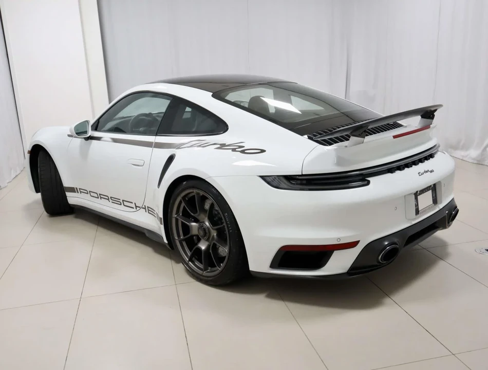 2025 Porsche 992 Turbo - Image 4 of 31