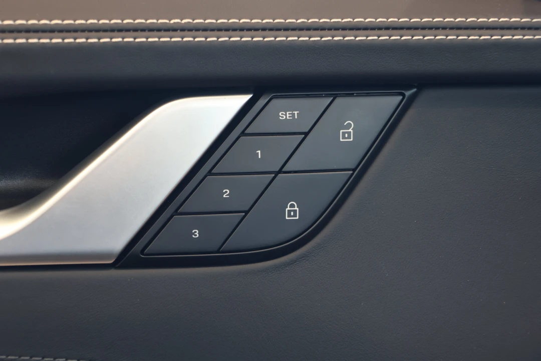 2025 Porsche 992 Turbo S - Image 12 of 31