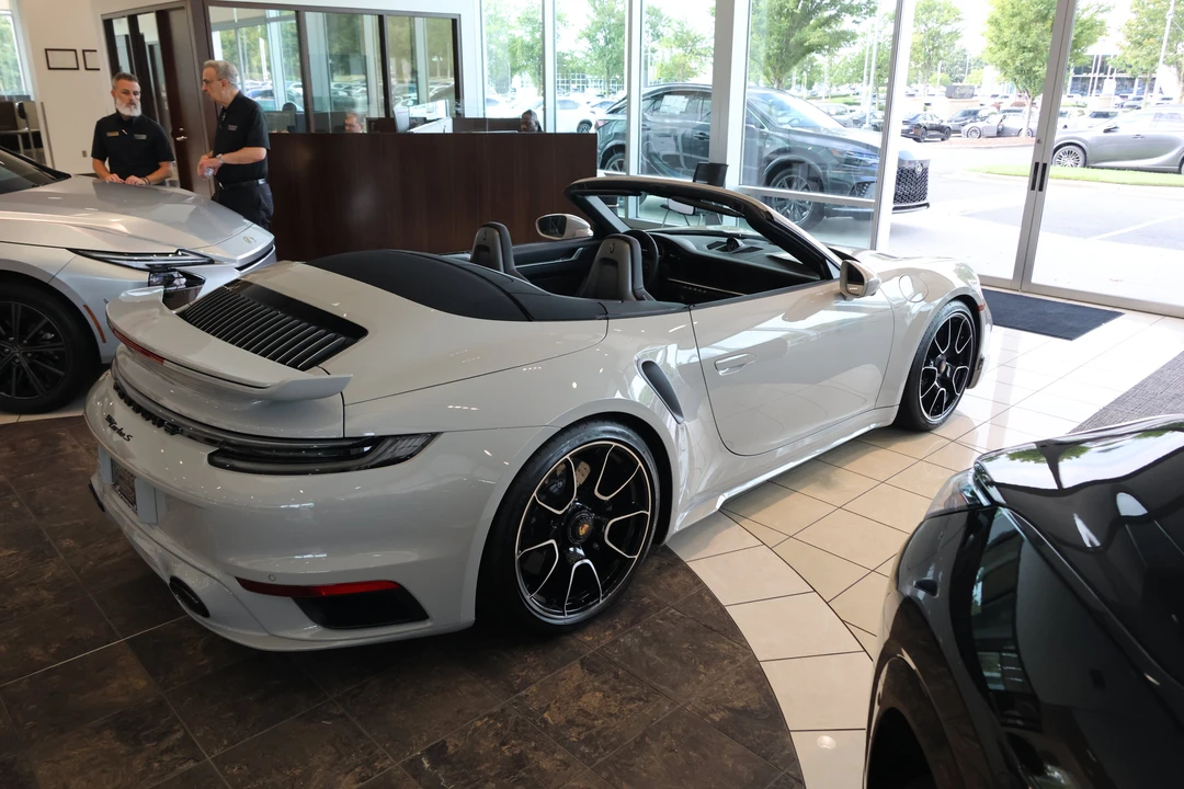 2025 Porsche 992 Turbo S - Image 8 of 31