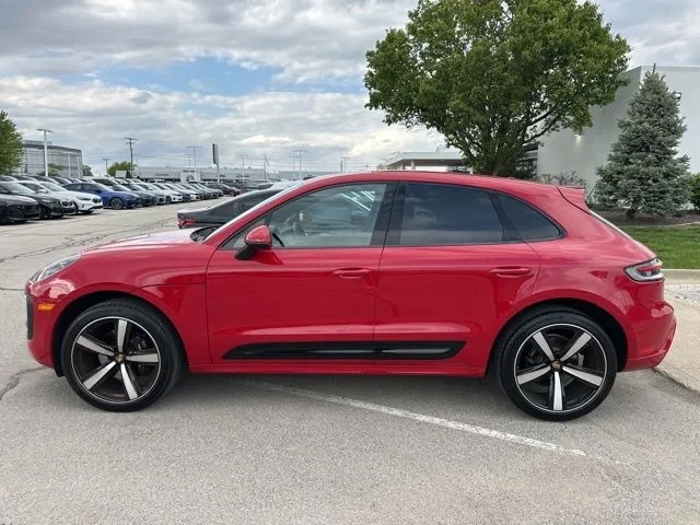 2025 Porsche Macan S - Image 7 of 21