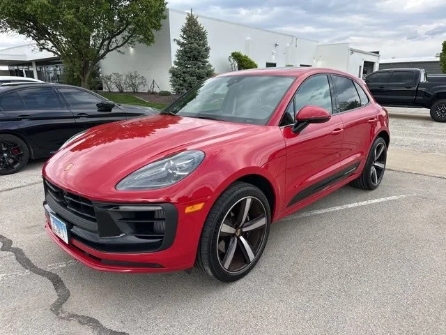 2025 Porsche Macan S - Image 8 of 21