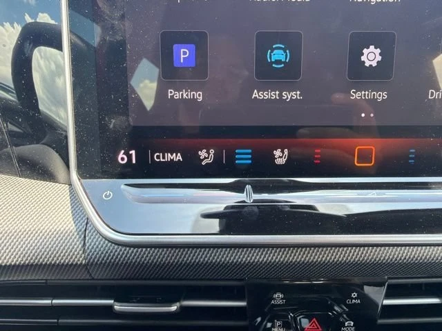 2025 Volkswagen GTI Mk8 - Image 21 of 24