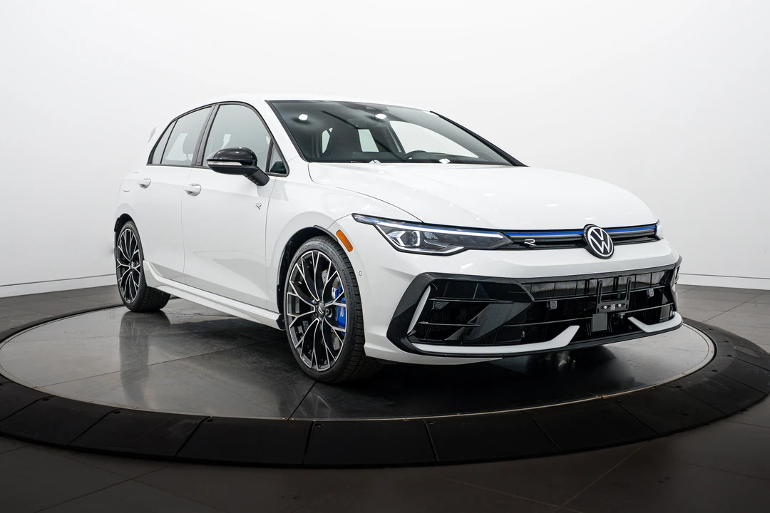 2025 Volkswagen Golf R Mk8 - Image 2 of 26