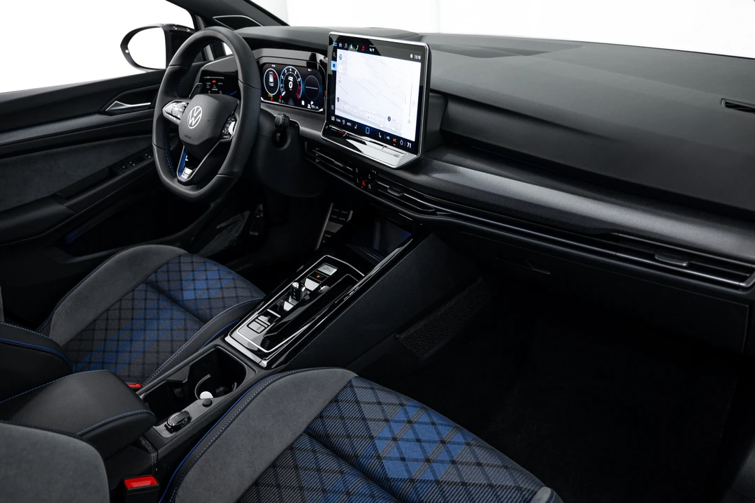 2025 Volkswagen Golf R Mk8 - Image 13 of 26