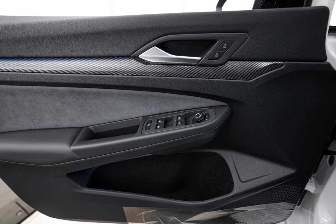 2025 Volkswagen Golf R Mk8 - Image 14 of 26