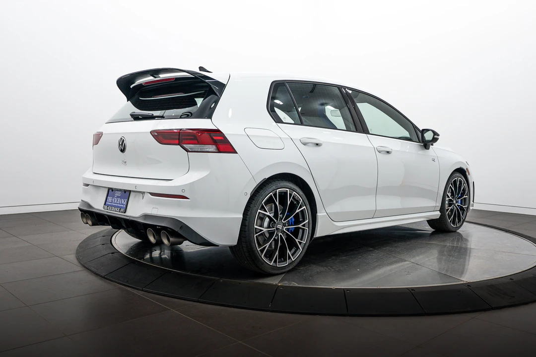 2025 Volkswagen Golf R Mk8 - Image 4 of 26