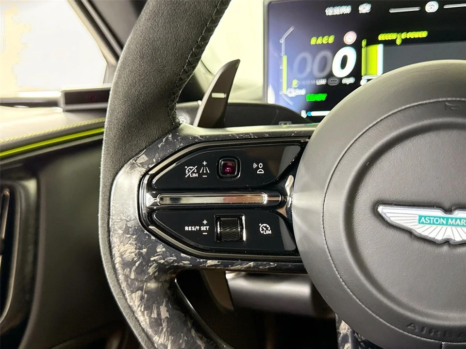 2026 Aston Martin Valhalla - Image 24 of 31