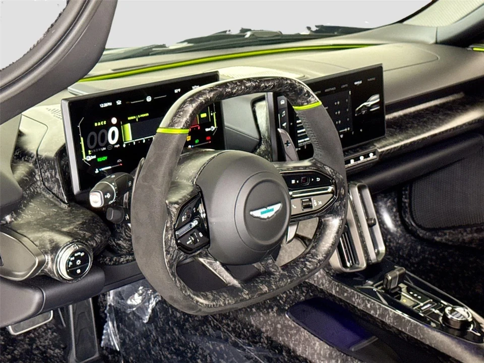 2026 Aston Martin Valhalla - Image 16 of 31