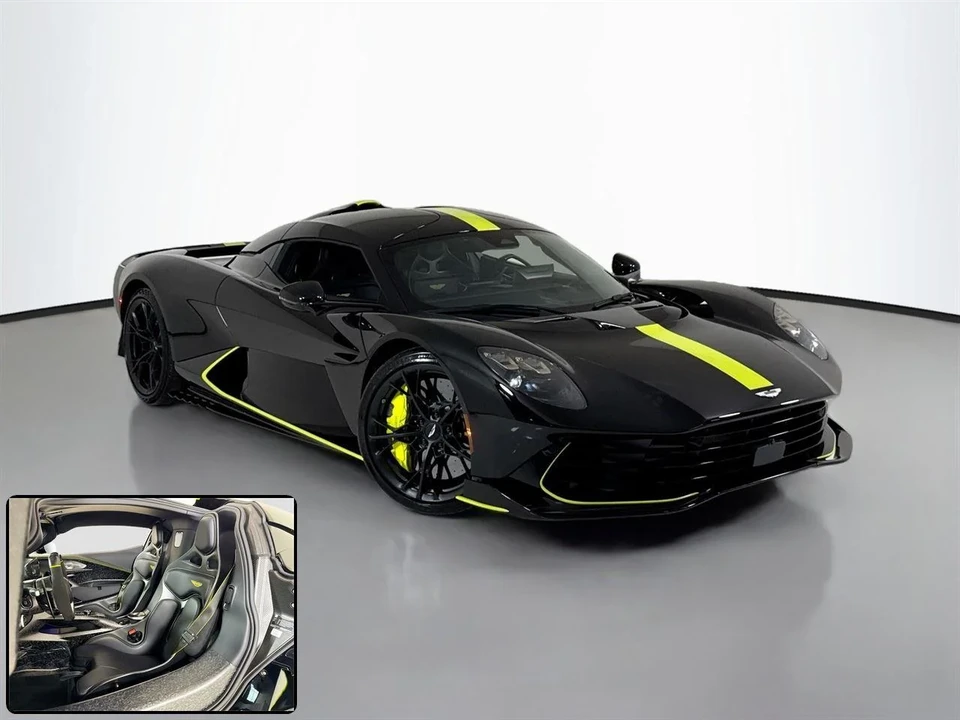2026 Aston Martin Valhalla - Image 2 of 31