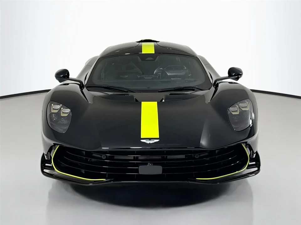 2026 Aston Martin Valhalla - Image 11 of 31