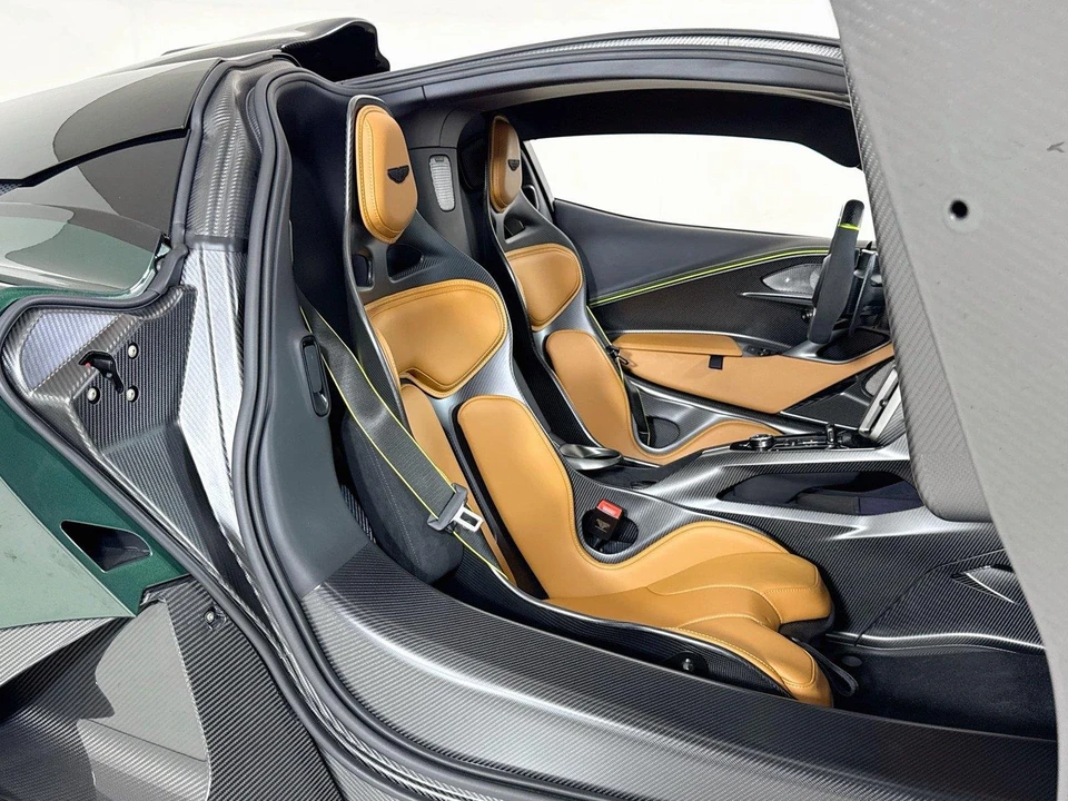 2026 Aston Martin Valhalla - Image 29 of 31