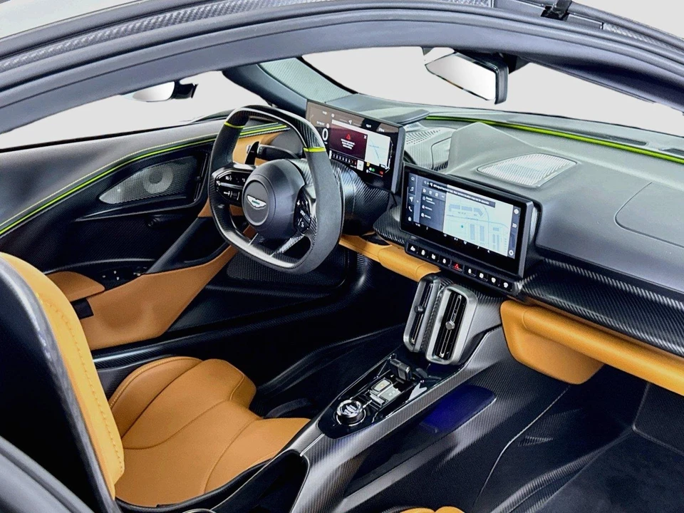 2026 Aston Martin Valhalla - Image 31 of 31