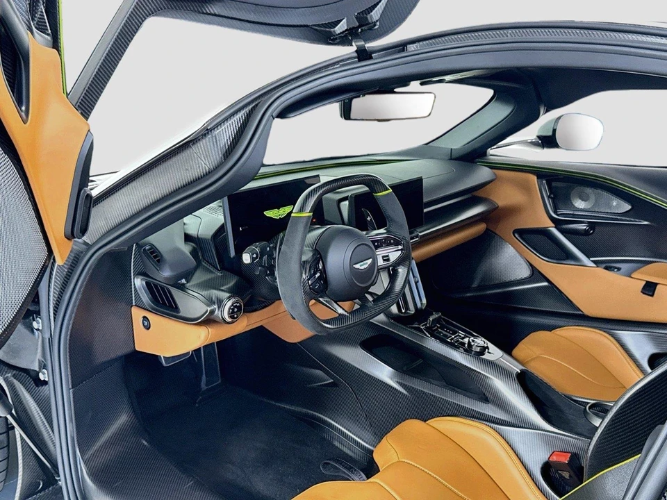 2026 Aston Martin Valhalla - Image 16 of 31