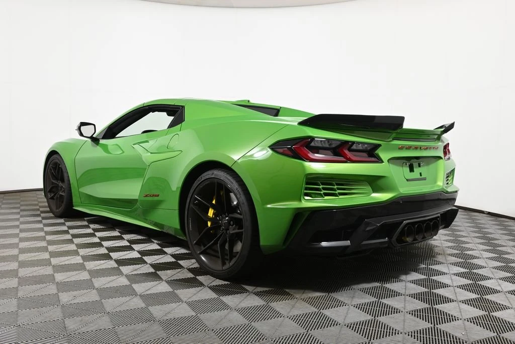 2026 Chevrolet Corvette C8 Z06 - Image 8 of 11