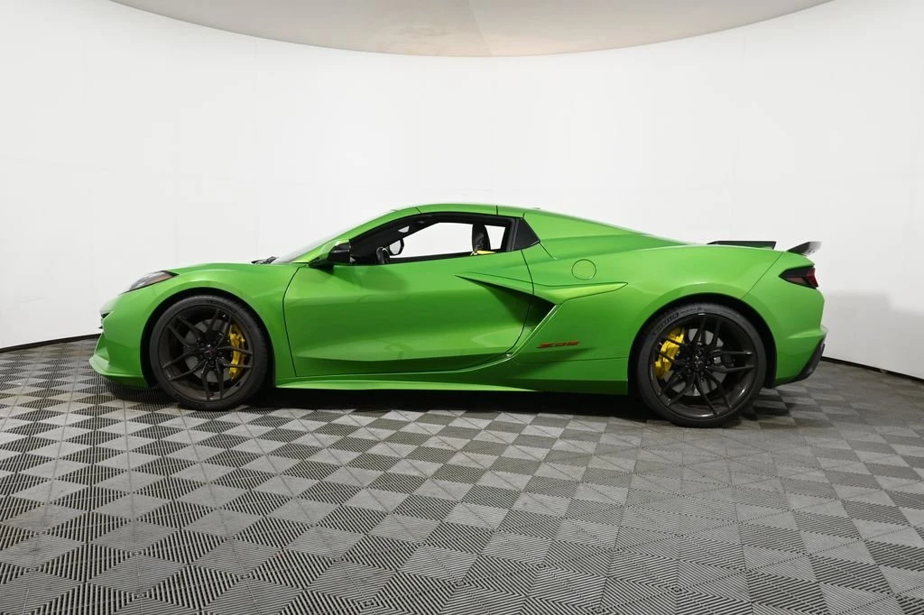 2026 Chevrolet Corvette C8 Z06 - Image 2 of 11