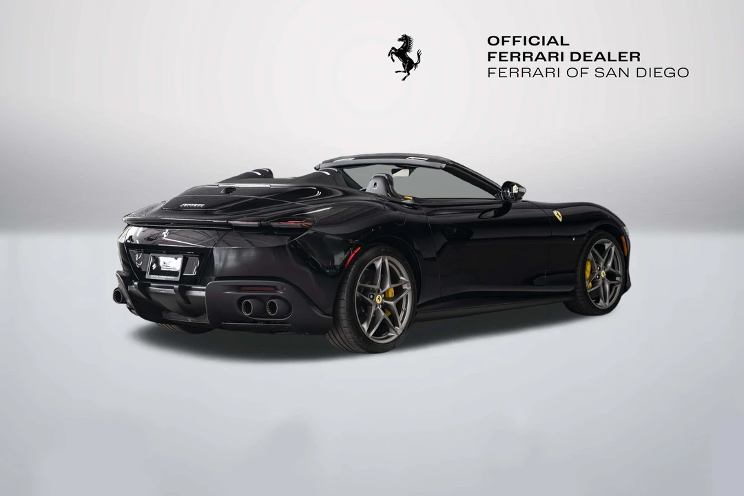 2026 Ferrari Roma Spider - Image 5 of 31
