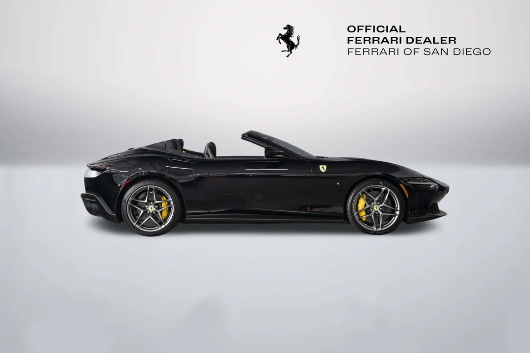 2026 Ferrari Roma Spider - Image 6 of 31