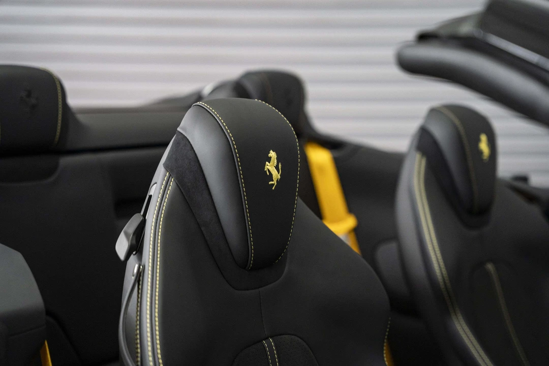 2026 Ferrari Roma Spider - Image 31 of 31