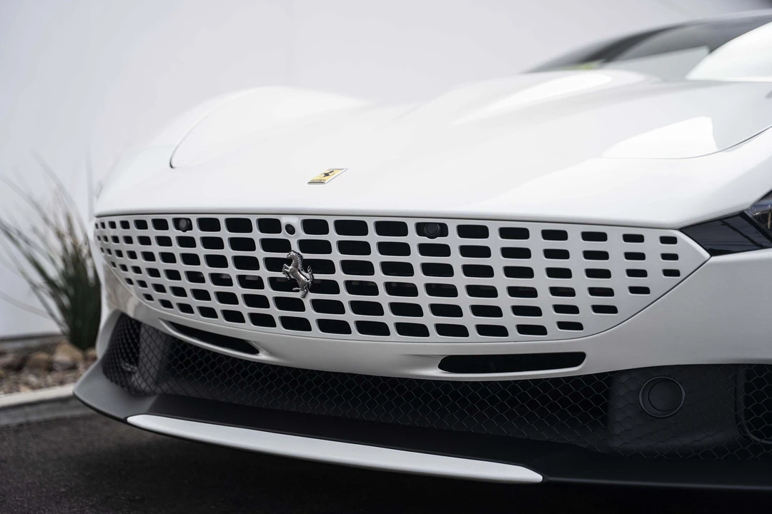 2026 Ferrari Roma - Image 22 of 31