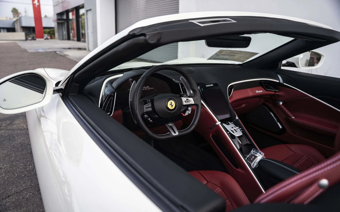 2026 Ferrari Roma - Image 27 of 31