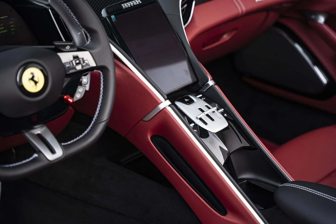 2026 Ferrari Roma - Image 30 of 31