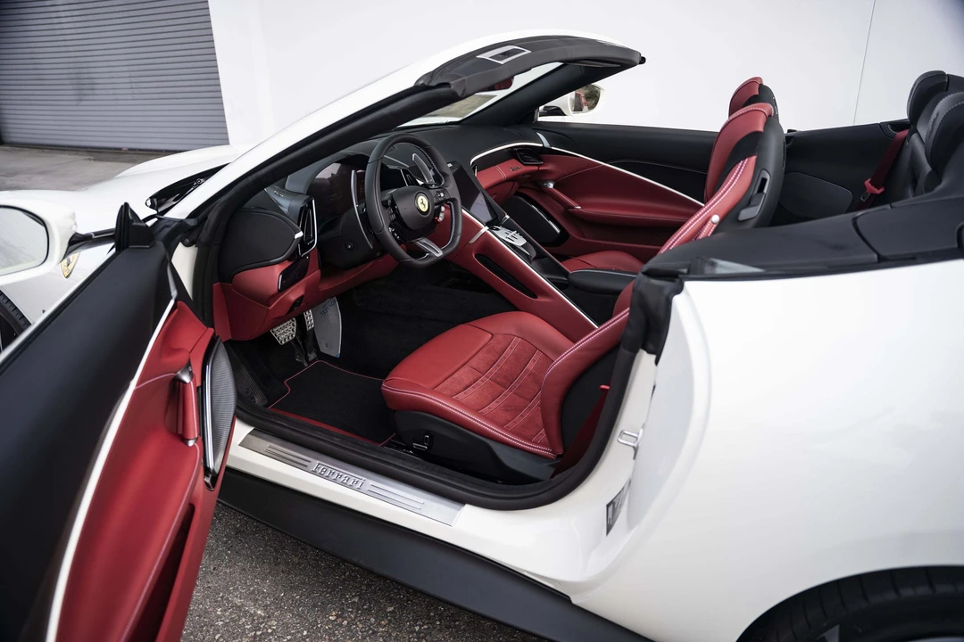 2026 Ferrari Roma - Image 31 of 31