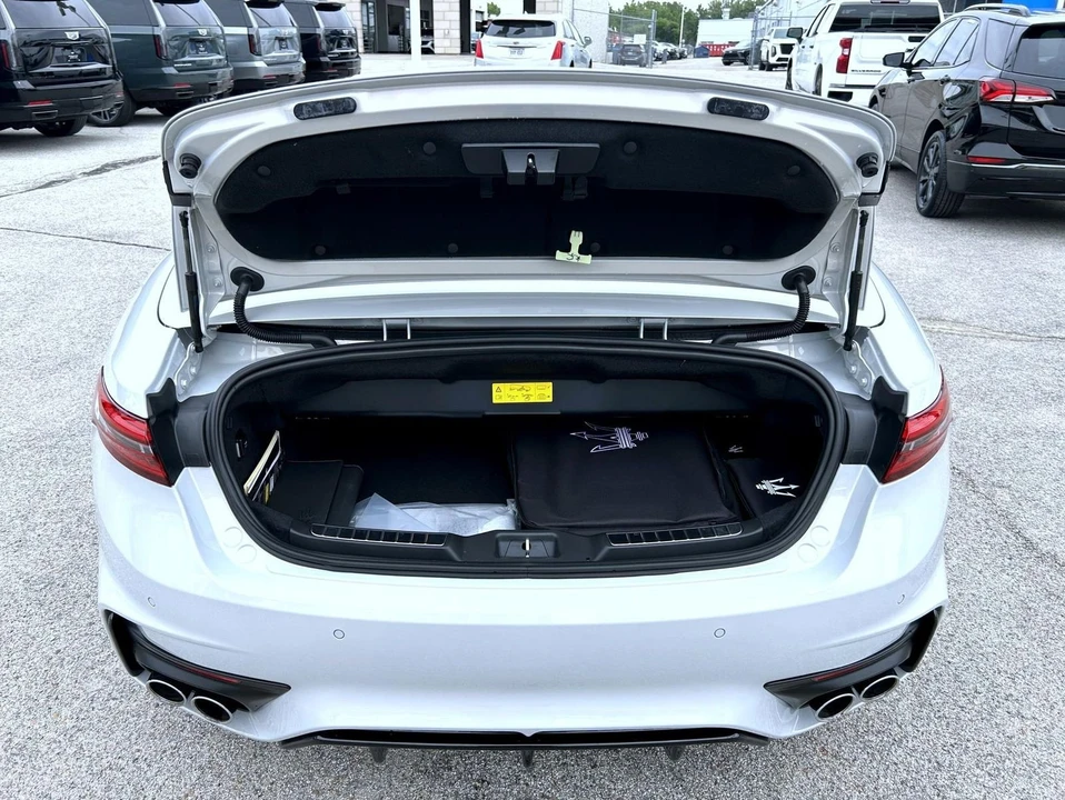 2026 Maserati GranCabrio - Image 18 of 22