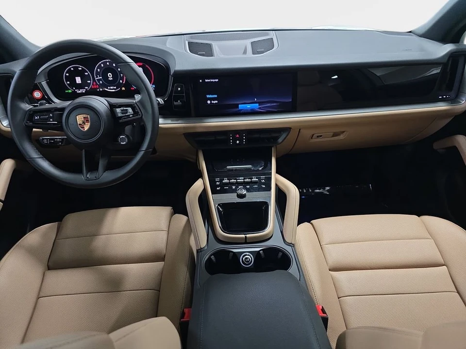 2026 Porsche 9Y0/9Y3 Cayenne - Image 12 of 31