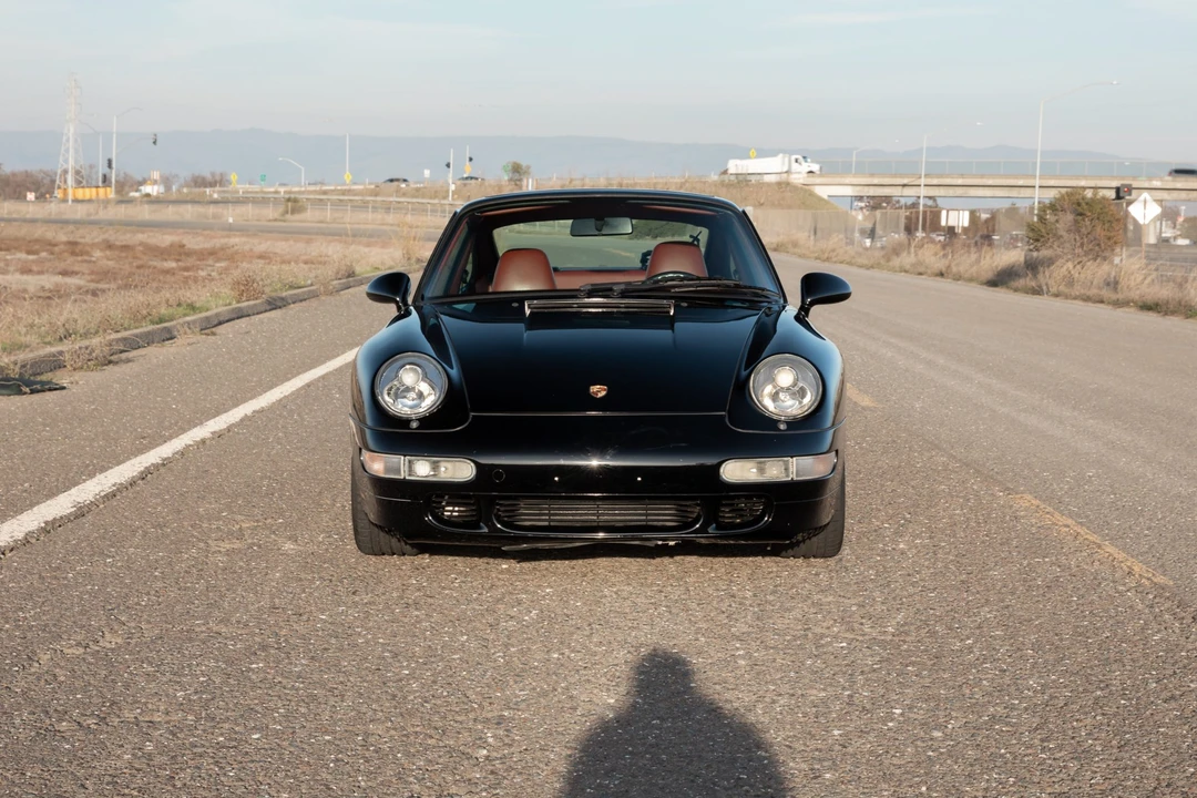 1995 Porsche 993 Carrera 4S - Image 8 of 31