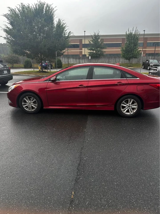 2014 Hyundai Sonata - Image 2 of 5