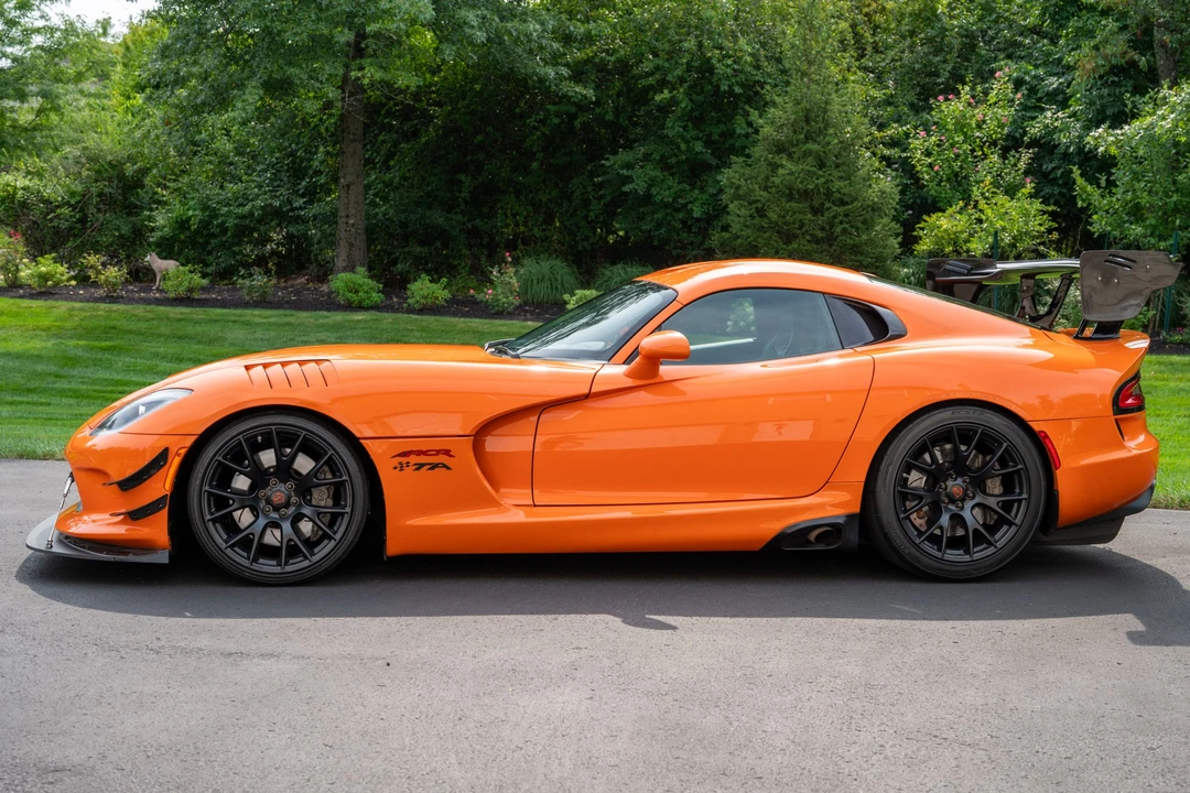 2017 Dodge Viper ACR 5th Gen - Image 8 of 31