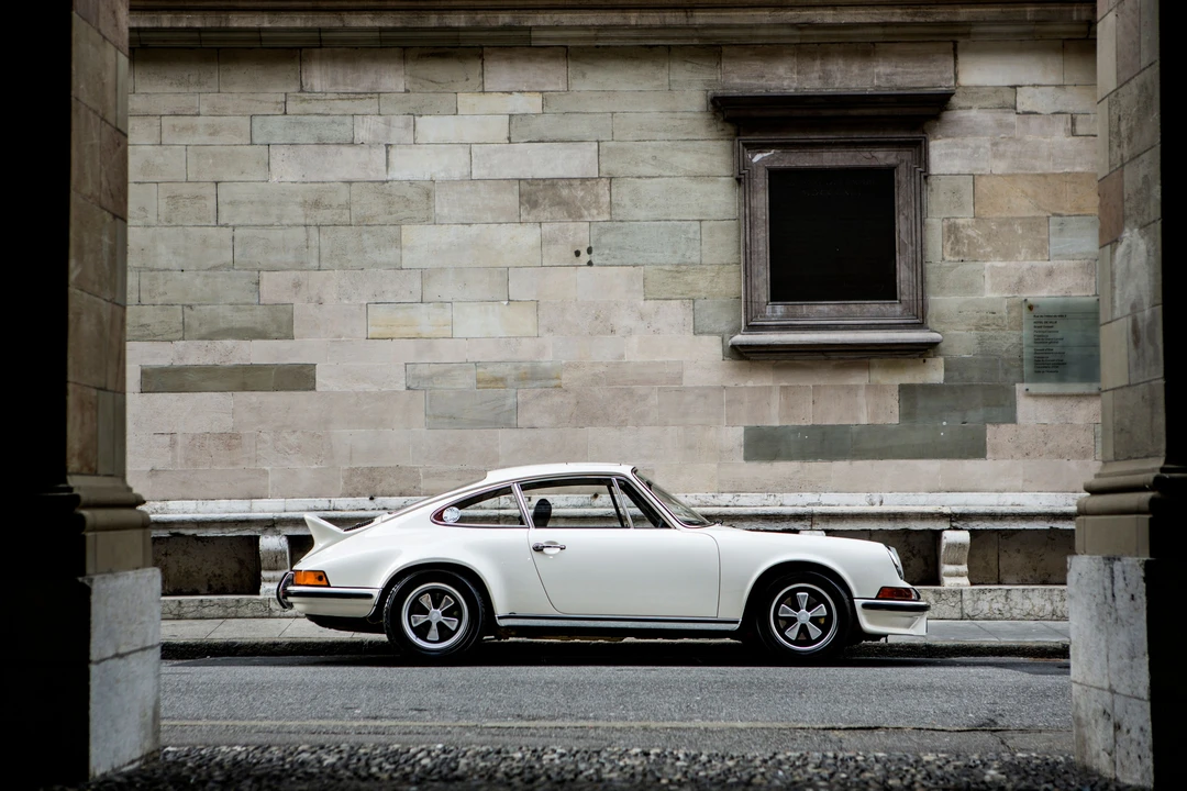 Porsche 911 Carrera RS 2.7 - Image 14 of 31