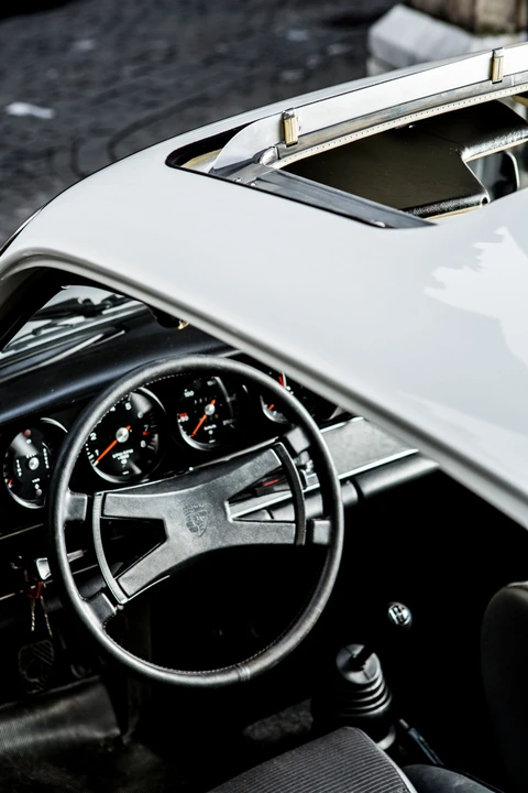 Porsche 911 Carrera RS 2.7 - Image 30 of 31