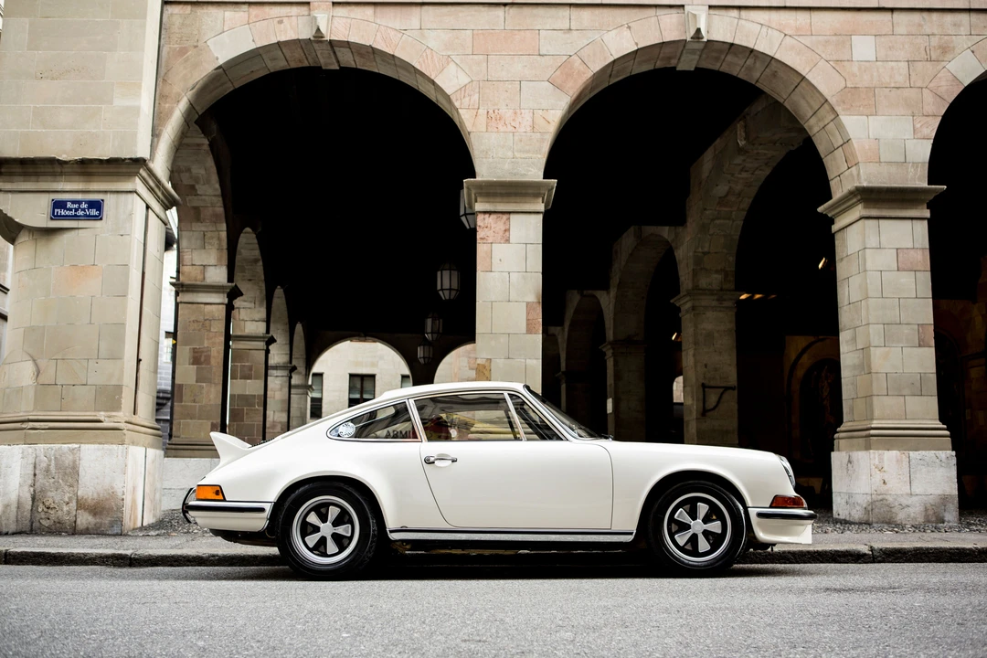 Porsche 911 Carrera RS 2.7 - Image 12 of 31