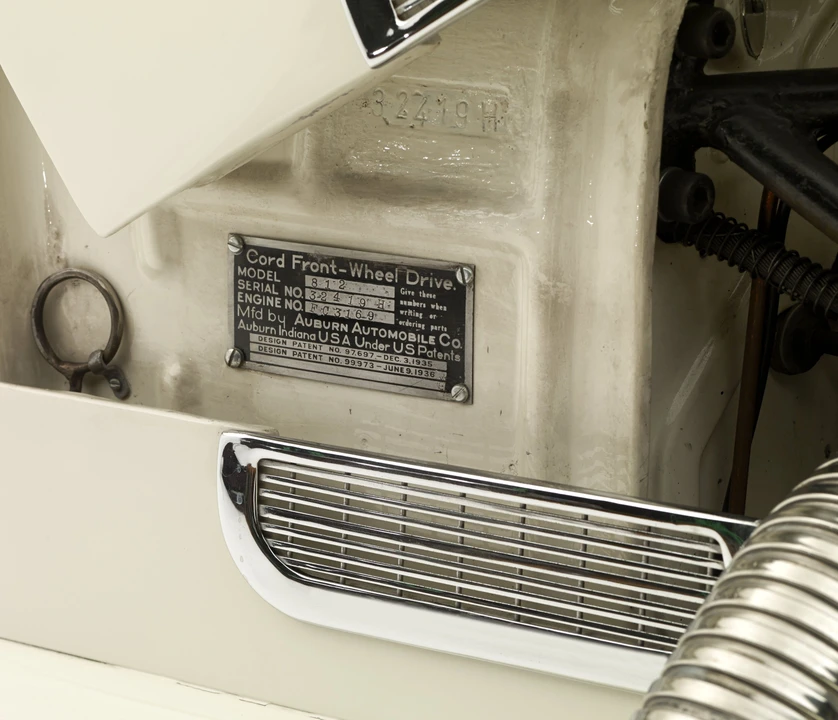 Cord 810 & 812 - Image 13 of 29