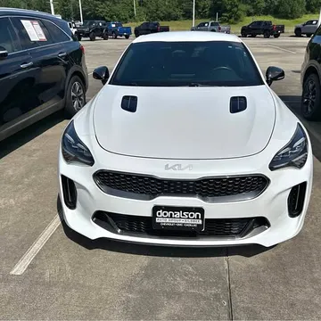 2022 Kia Stinger GT Line