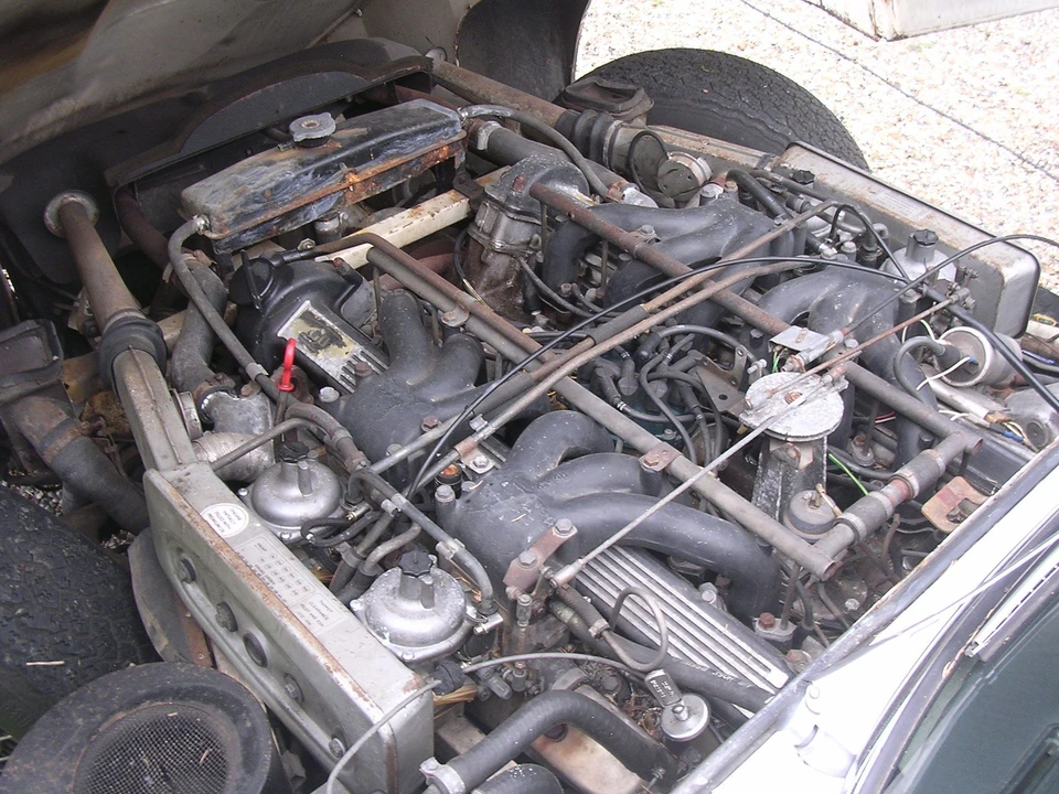 1974 Jaguar E-Type Series 3 V12 - Image 4 of 6