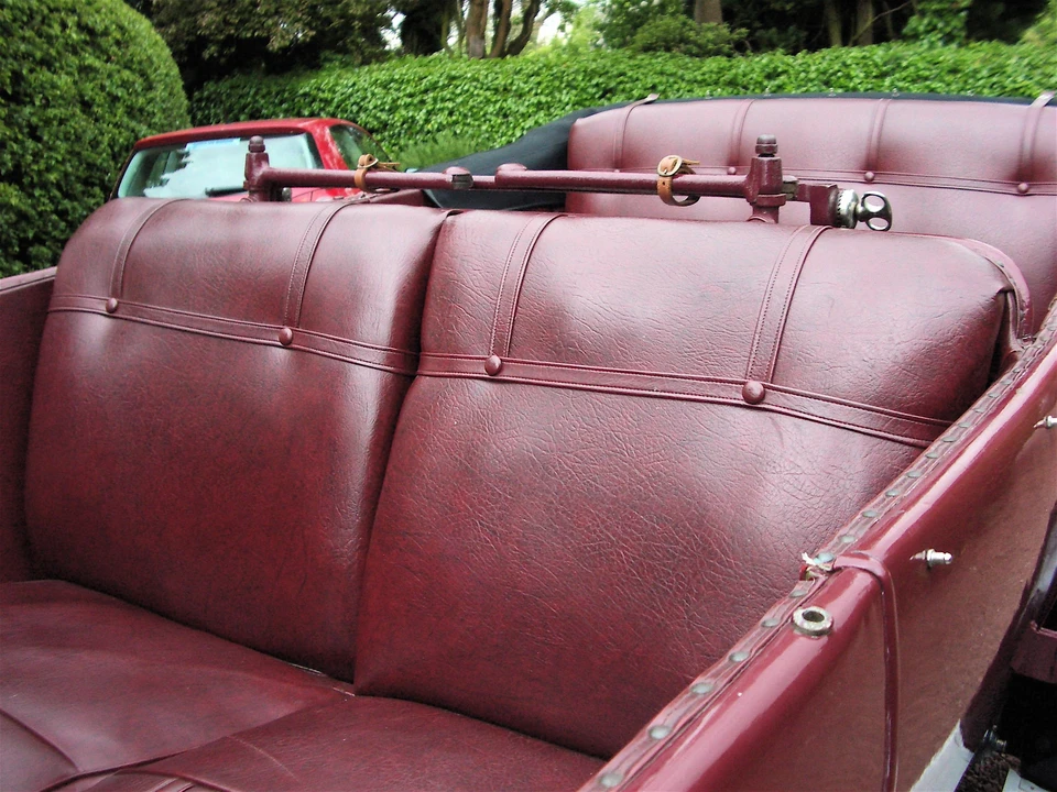1920 Vauxhall - Image 4 of 6
