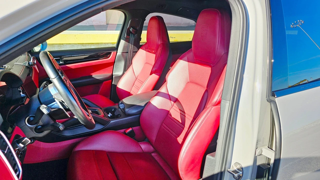2021 Porsche 9Y0/9Y3 Cayenne Coupe - Image 4 of 12