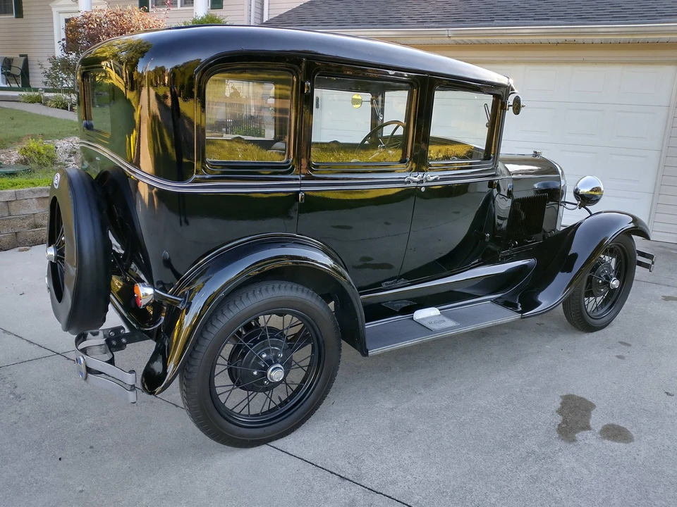1929 Ford Model A - Image 2 of 10
