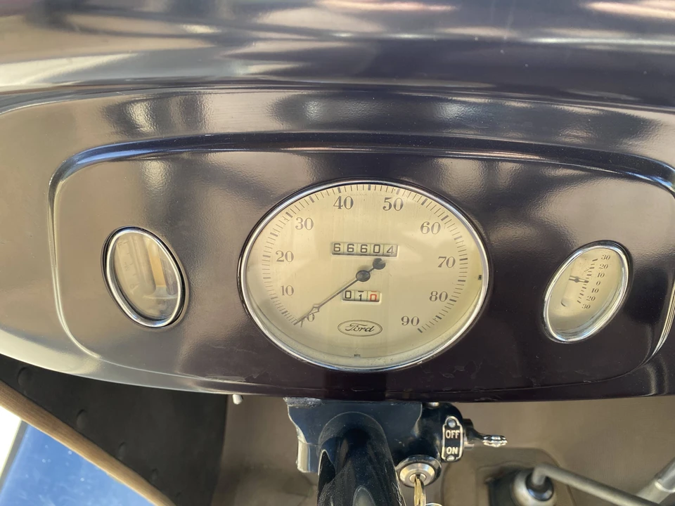 1934 Ford Model 18 & 40 - Image 10 of 10