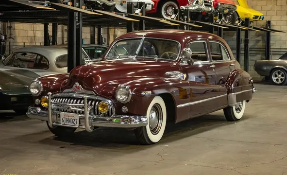 1947 Buick Super Model 51 Four-Door Sedan