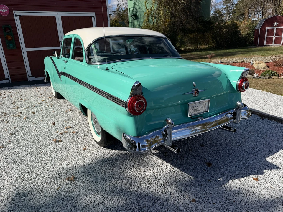 1956 Ford - Image 2 of 11