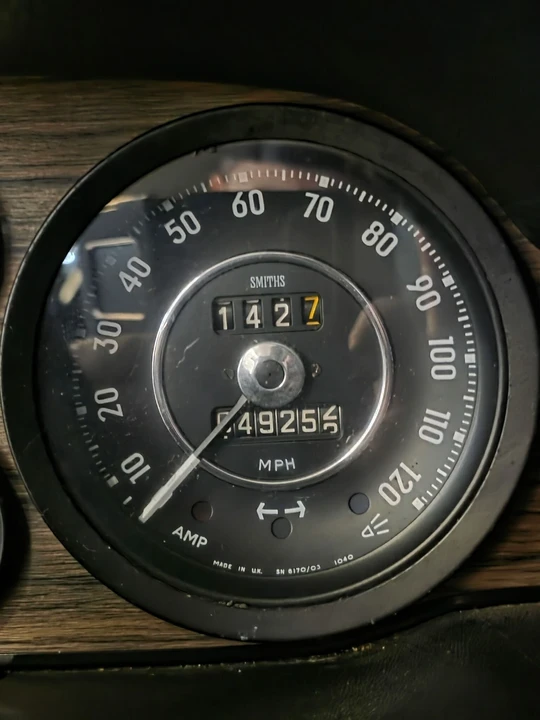 1972 Volvo 1800E - Image 10 of 11
