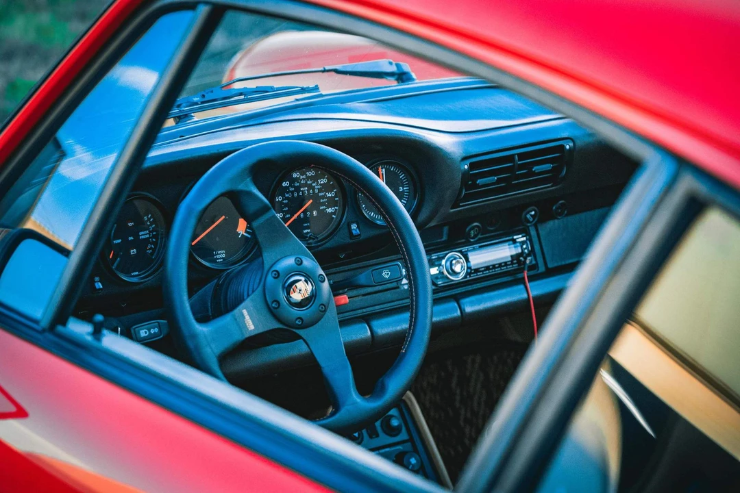 1986 Porsche 911 Carrera 3.2 - Image 4 of 9